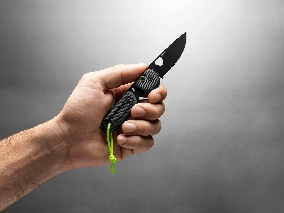 Outlet 🎉 THE JAMES BRAND The Redstone: Outdoor Adventure Knife 1st Aid, Gear Aid & Safety 😀 12 THE JAMES BRAND The Redstone: Outdoor Adventure Knife 1st Aid, Gear Aid & Safety