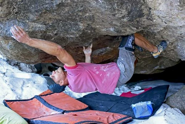 Hot Sale 👍 SEND CLIMBING SEND Slim SI Knee Pad Hardware 🤩 10 SEND CLIMBING SEND Slim SI Knee Pad Hardware