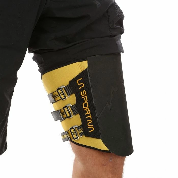 New 🎁 La Sportiva Knee Pad 😍 3 La Sportiva Knee Pad