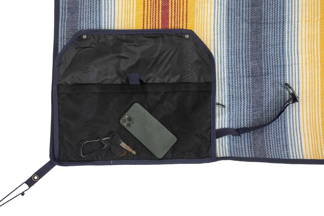 New 🎉 NEMO Victory Picnic Blanket XXL ❤️ 6 NEMO Victory Picnic Blanket XXL