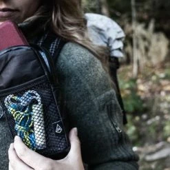 HYPERLITE MOUTAIN GEAR Backpacks & Duffels Hyperlite Mountain Gear Shoulder Pocket